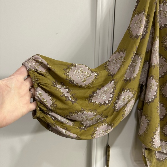 Free people size Large - Picture 3 of 4